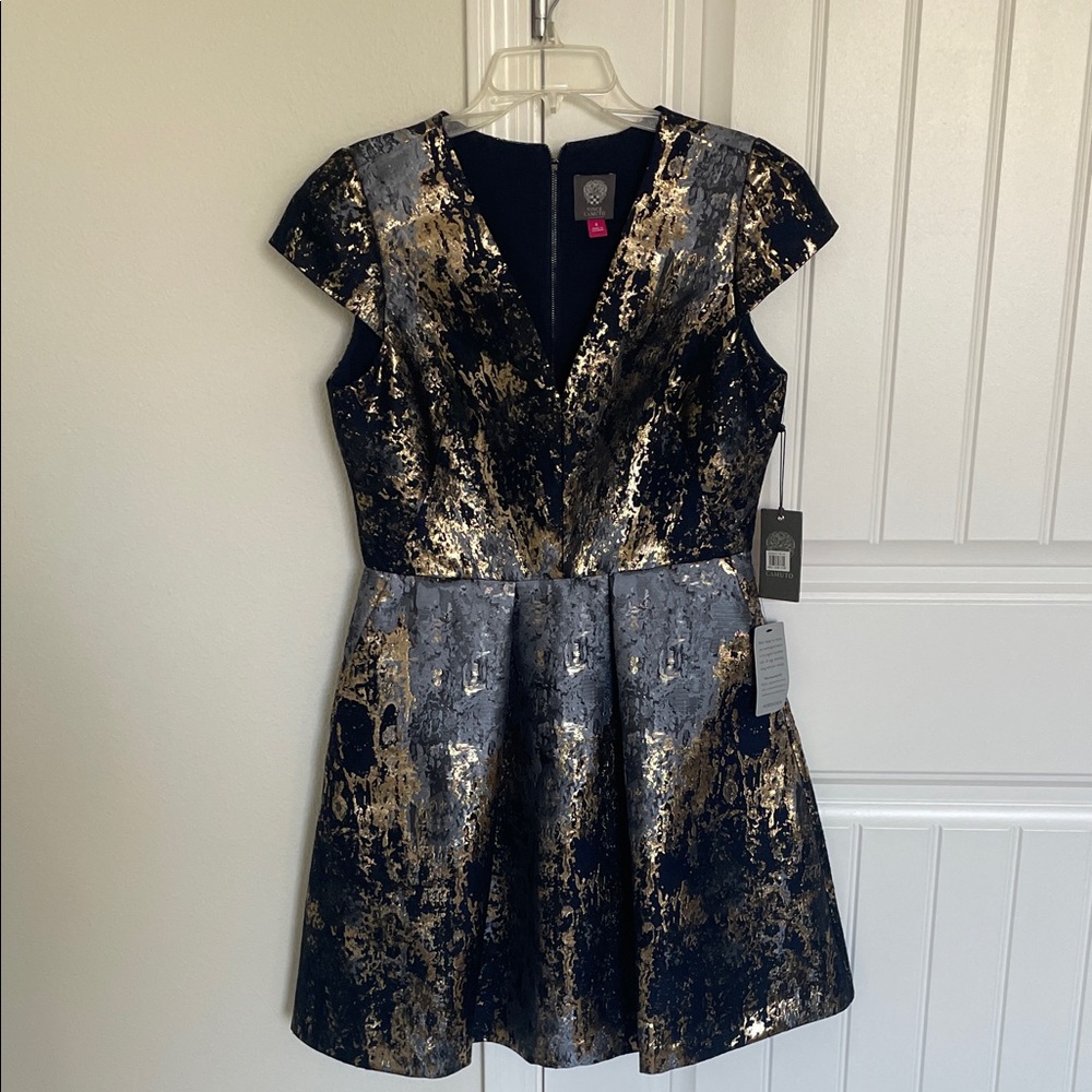NWT Vince Camuto Cap Sleeve Dress